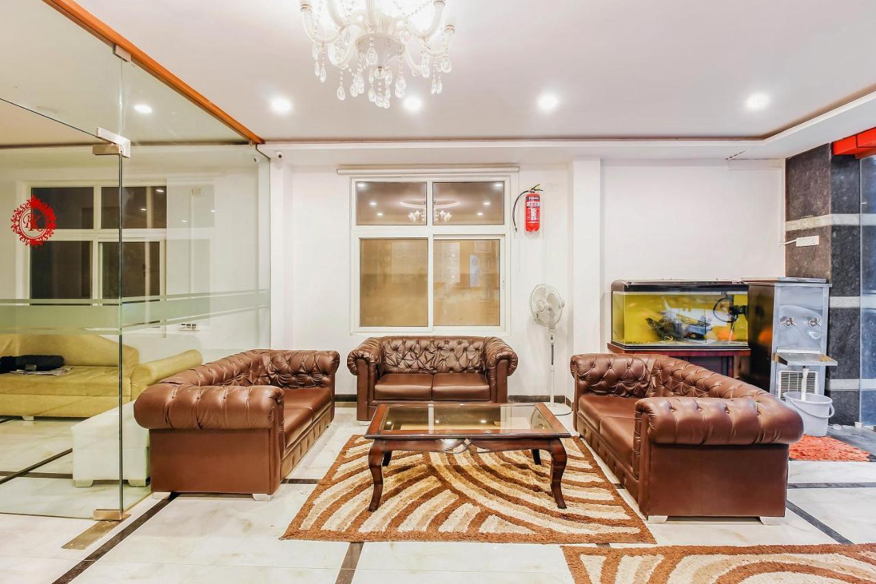Oyo 29131 Hotel Mn Grand Shamshabad Esterno foto