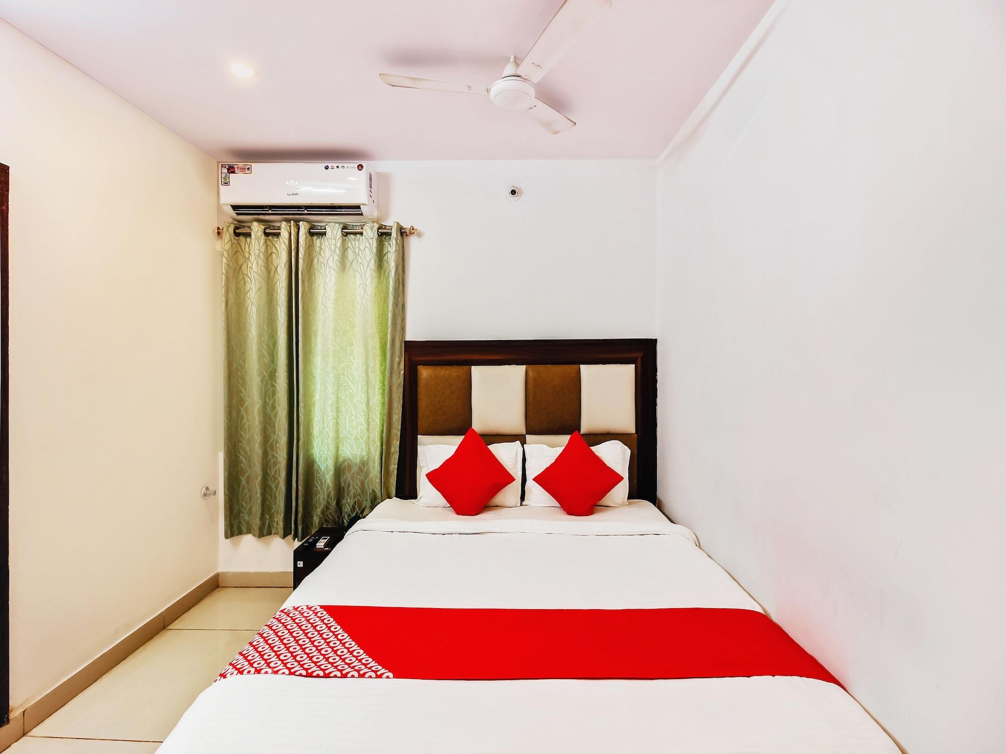 Oyo 29131 Hotel Mn Grand Shamshabad Esterno foto